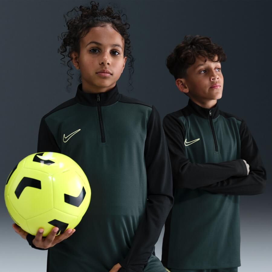 Nike Academy voetbaltrainingstop met Dri-FIT lange mouwen en korte rits voor kids Groen - Foto 4