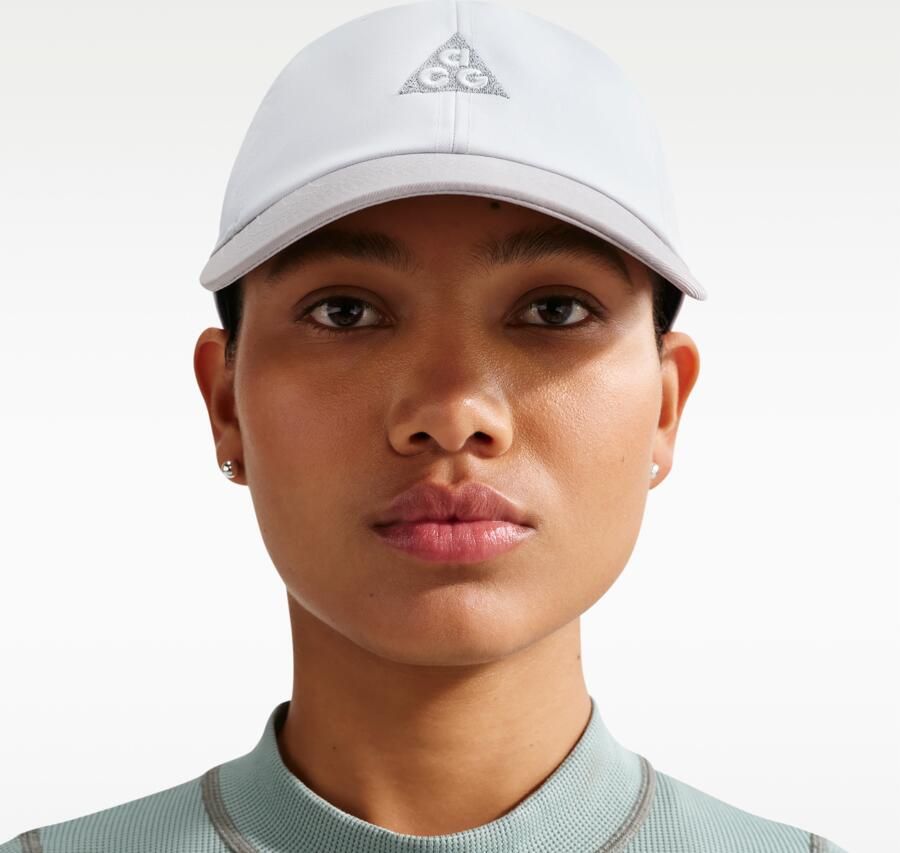 Nike ACG Club ongestructureerde pet Grijs
