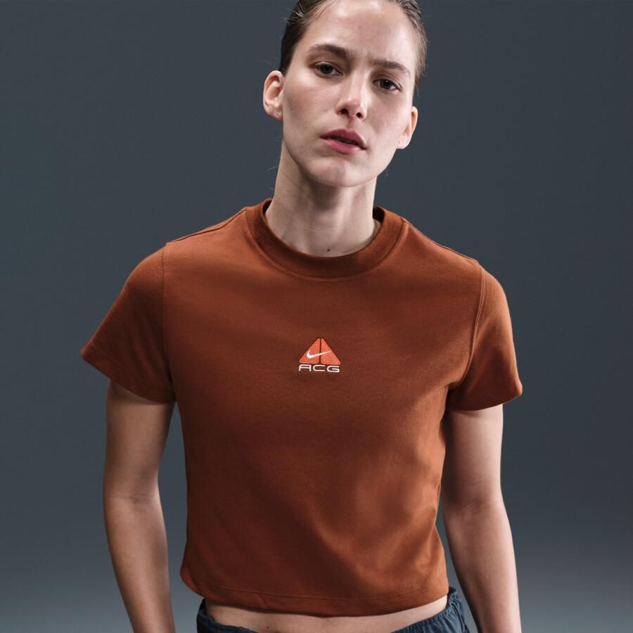 Nike ACG Dri-FIT T-shirt met korte mouwen voor dames Bruin - Foto 4