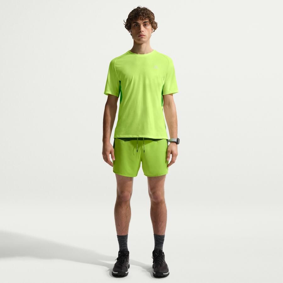 Nike ACG 'Solar Chase' Dri-FIT ADV trailrunningtop voor heren Geel