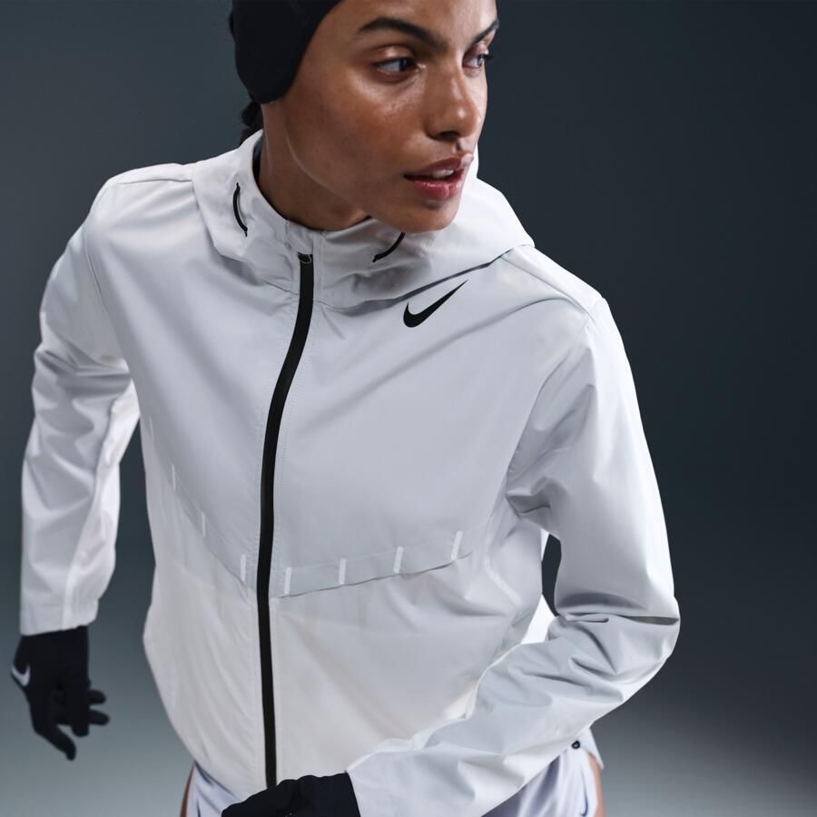 Nike AeroSwift Aerogami Storm-FIT hardloopjack voor dames Wit - Foto 2