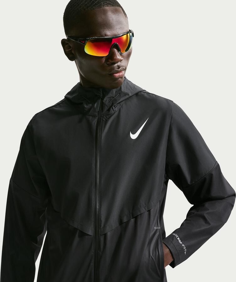 Nike AeroSwift Storm-FIT Aerogami hardloopjack voor heren Zwart