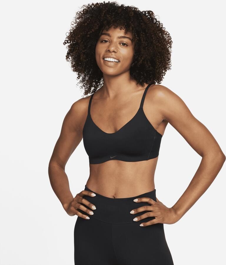 Nike Alate Minimalist Padded sport-bh met lichte ondersteuning Zwart - Foto 4