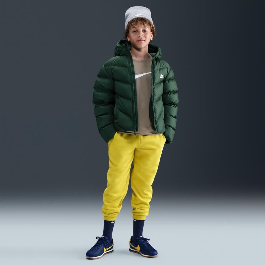 Nike All Day Play gewatteerd Therma-FIT jack met ruime pasvorm voor kids Groen - Foto 3