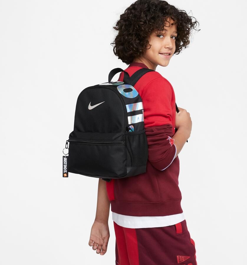Nike Brasilia JDI Minirugzak voor kids (11 liter) Zwart