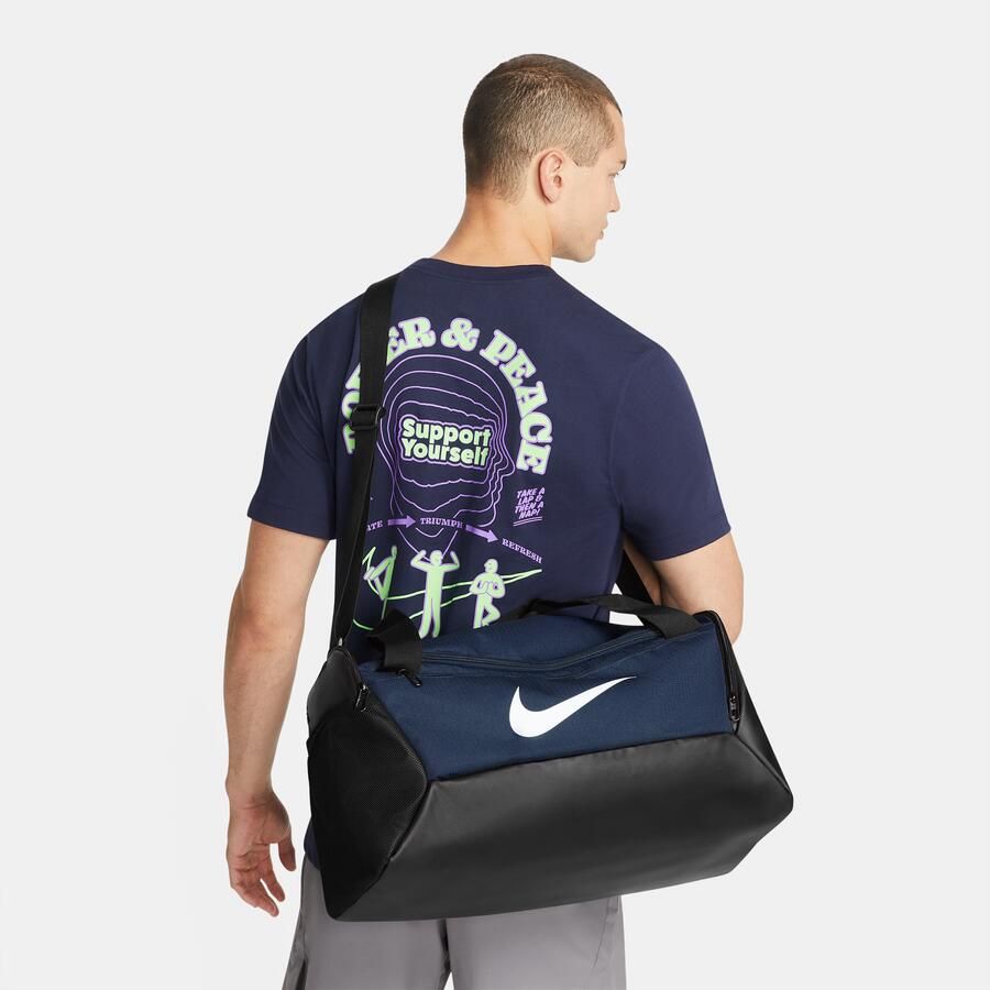 Nike Brasilia trainingstas (small 41 liter) Blauw