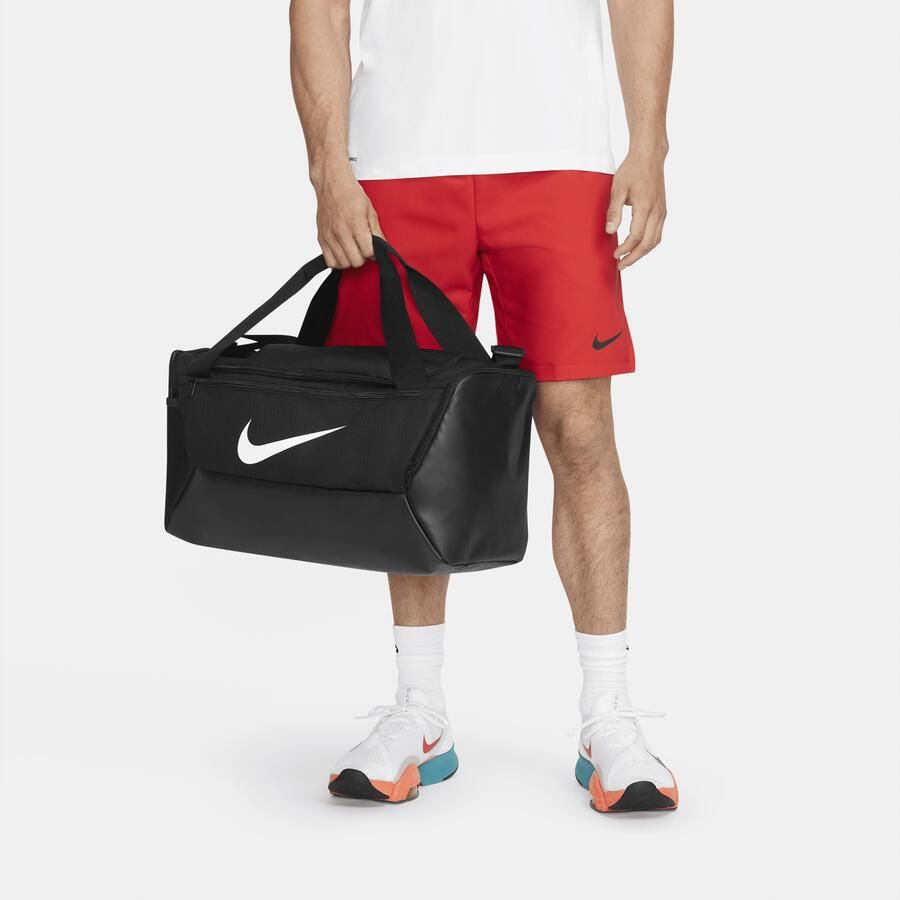 Nike Brasilia trainingstas (small 41 liter) Zwart