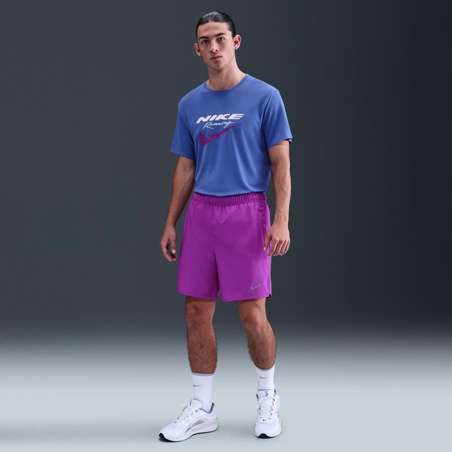 Nike Challenger Dri-FIT 2-in-1 hardloopshorts voor heren (18 cm) Paars - Foto 3