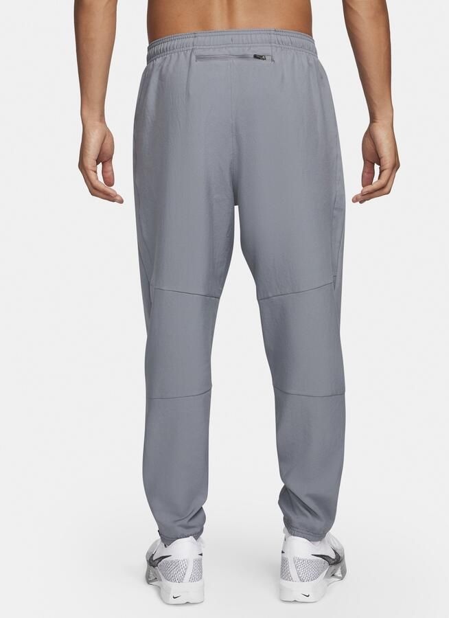 Nike Challenger Dri-FIT geweven hardloopbroek voor heren Grijs - Foto 4