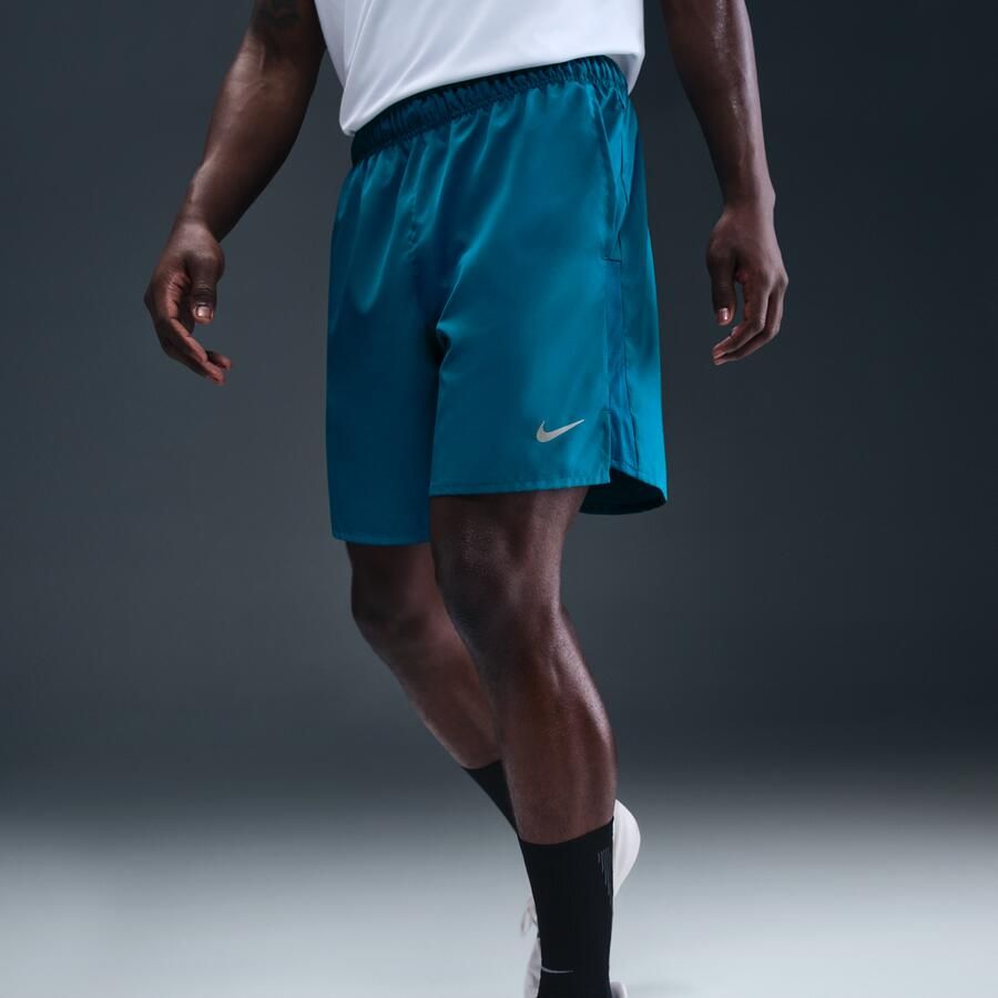 Nike Challenger Dri-FIT hardloopshorts met binnenbroek voor heren (18 cm) Blauw