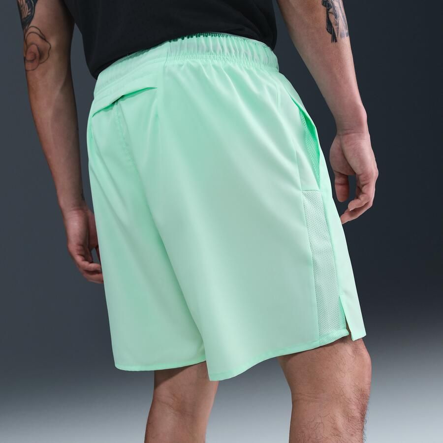 Nike Challenger Dri-FIT hardloopshorts met binnenbroek voor heren (18 cm) Groen - Foto 2