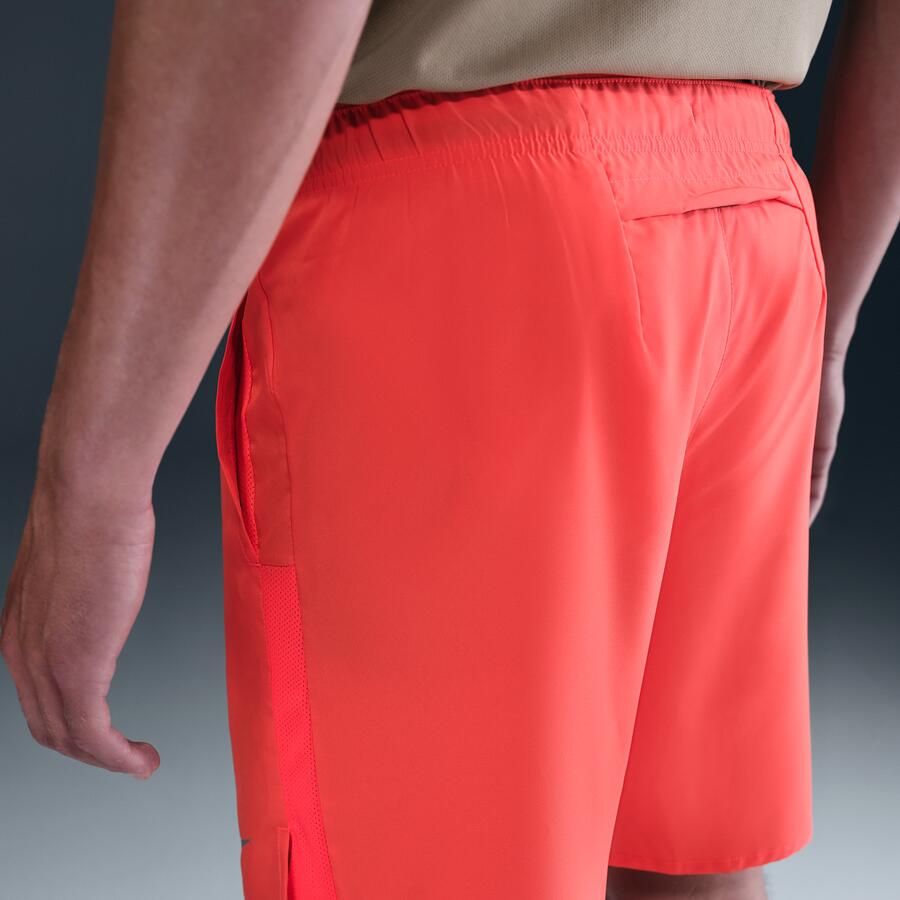 Nike Challenger Dri-FIT hardloopshorts met binnenbroek voor heren (18 cm) Rood - Foto 2