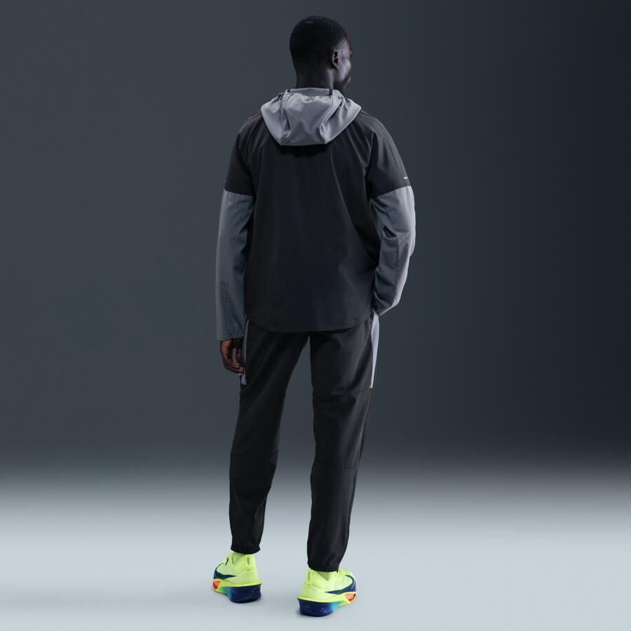 Nike Challenger geweven hardloopbroek voor heren Grijs - Foto 3