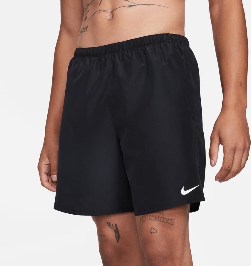 Nike Challenger Hardloopshorts met binnenbroek voor heren (18 cm) Zwart - Foto 2