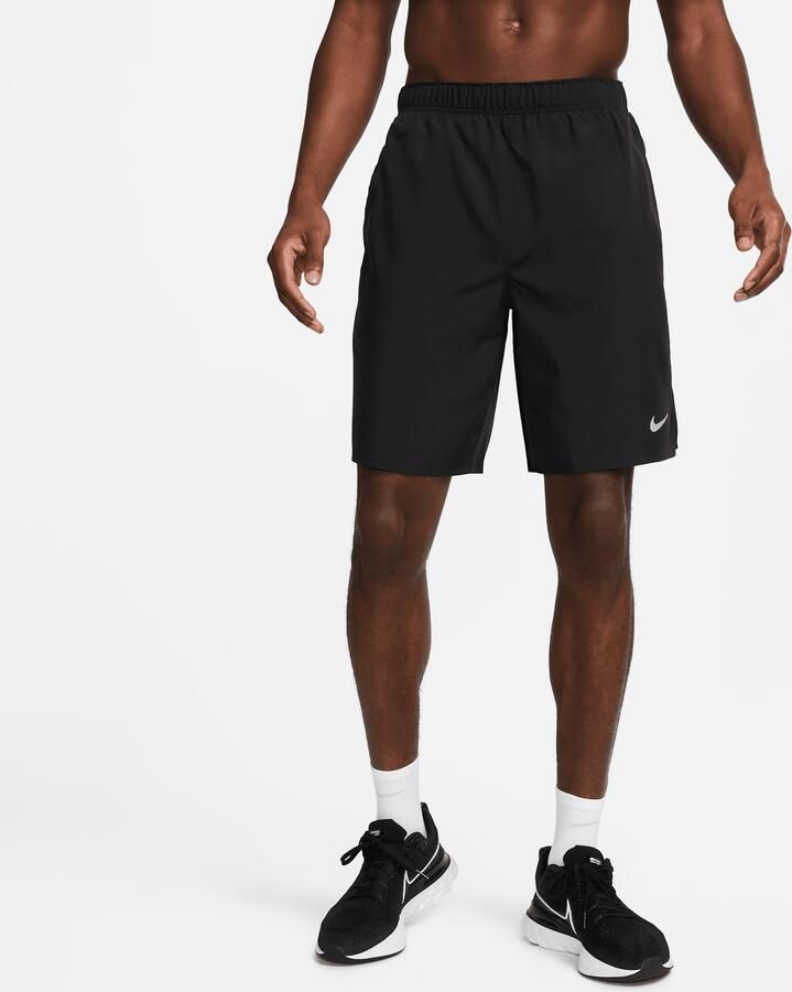 Nike Challenger multifunctionele niet-gevoerde herenshorts met Dri-FIT (23 cm) Zwart - Foto 3