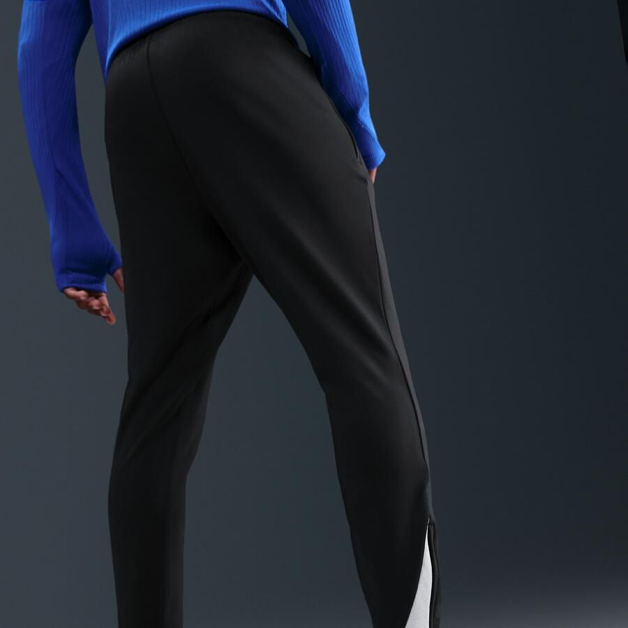 Nike Chelsea FC Strike Derde Total 90 Knit voetbalbroek met Dri-FIT voor heren Zwart - Foto 2