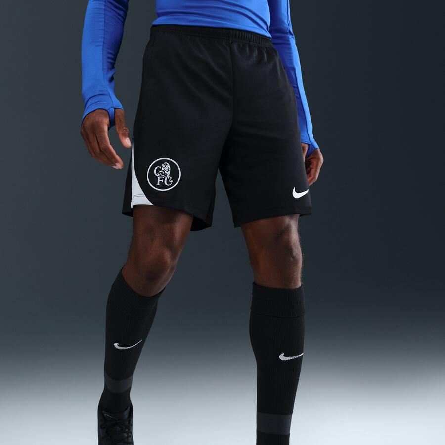 Nike Chelsea FC Strike Derde Total 90 knit voetbalshorts met Dri-FIT voor heren Zwart