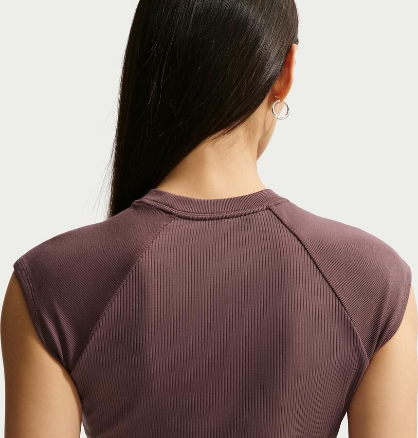 Nike Chill Knit strakke geribde top met korte mouwen voor dames Paars - Foto 3