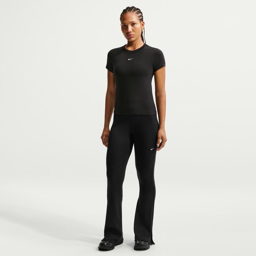 Nike Chill Knit T-shirt voor dames Zwart - Foto 2