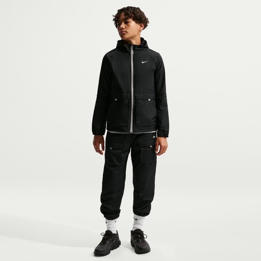 Nike City Utility geweven jack met volledige rits voor kids Zwart - Foto 3