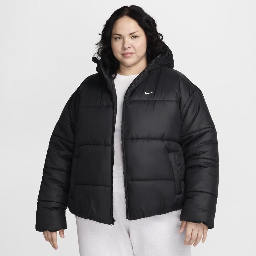 Nike Classic Puffer Therma-FIT ruimvallend jack met capuchon voor dames (Plus Size) Zwart - Foto 4