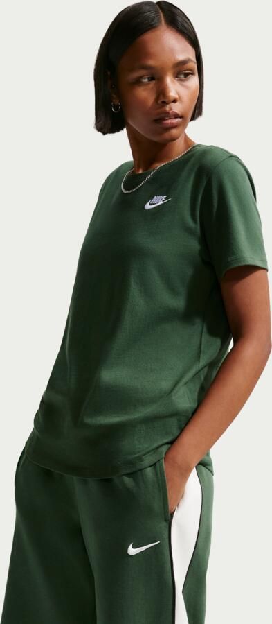 Nike Club Essentials T-shirt voor dames Groen - Foto 3
