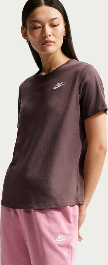 Nike Club Essentials T-shirt voor dames Paars - Foto 3