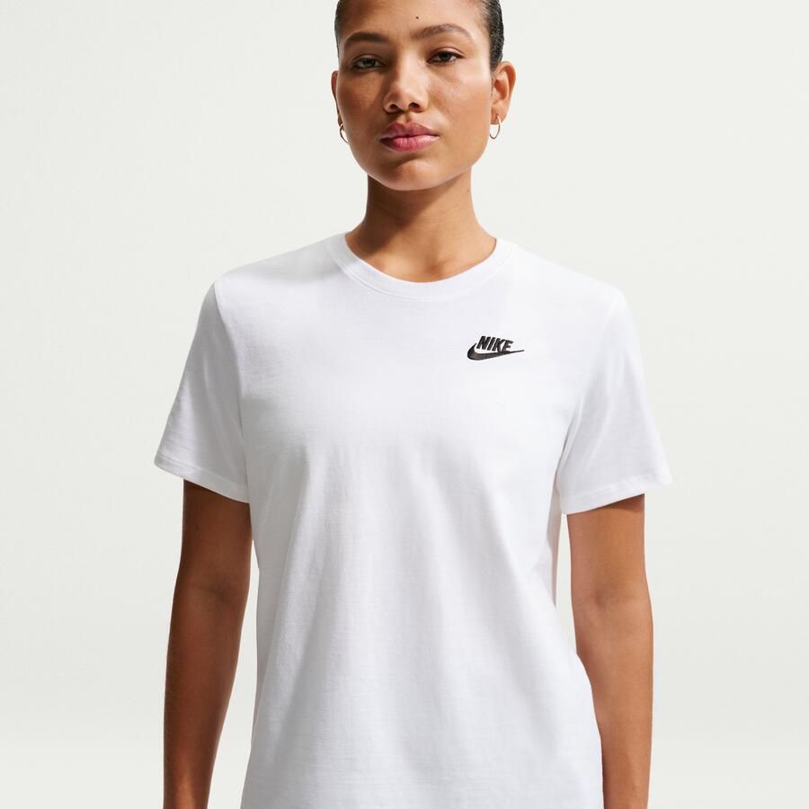 Nike Sportswear Club Essentials T-shirt White Dames