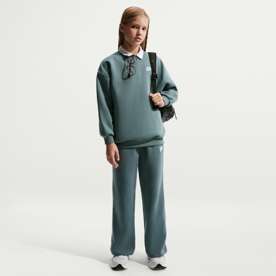 Nike Club Fleece broek met wijde pijpen voor meisjes Grijs - Foto 4