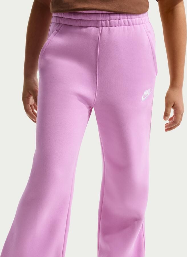 Nike Club Fleece broek met wijde pijpen voor meisjes Paars - Foto 3