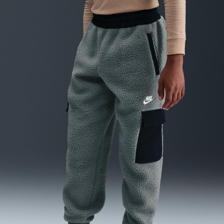 Nike Club Fleece cargobroek voor kids Grijs
