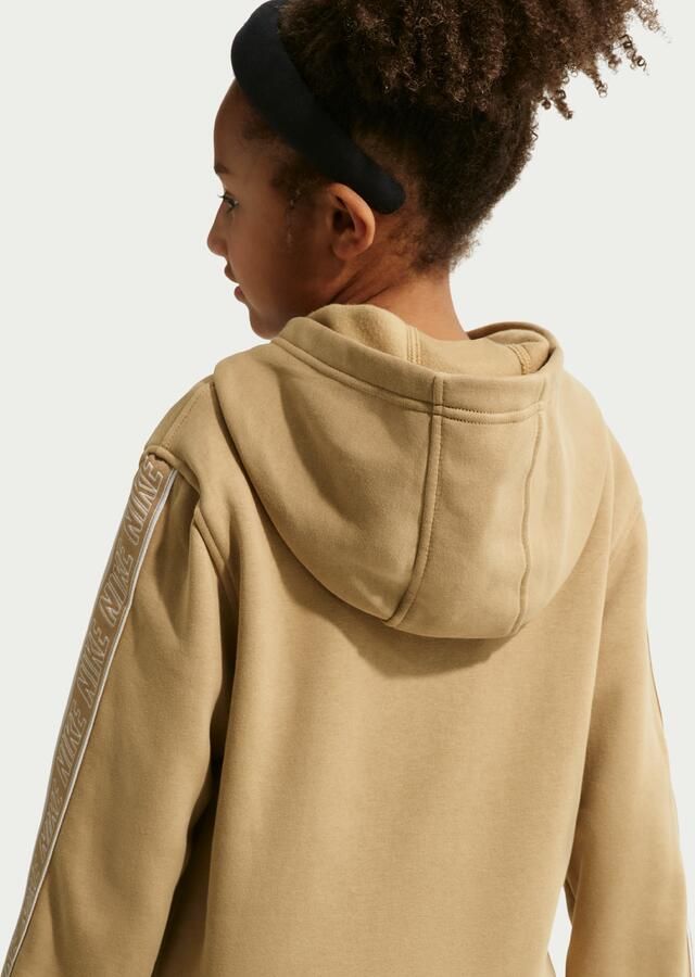 Nike Club Fleece Hoodie voor kids Bruin - Foto 3