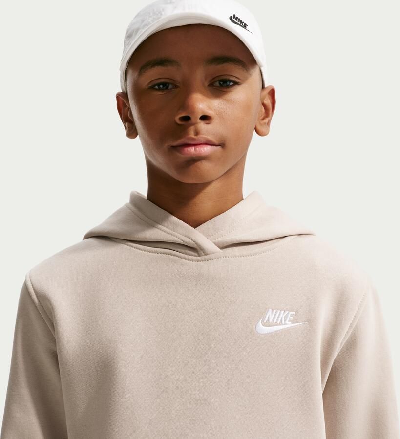 Nike Club Fleece Hoodie voor kids Bruin