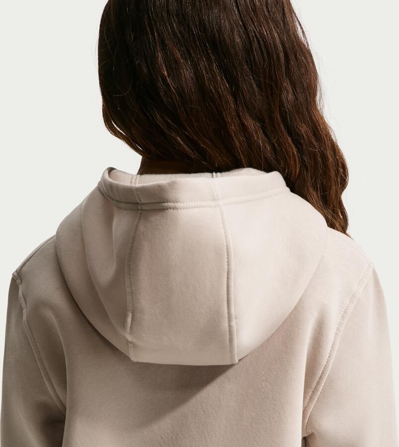 Nike Club Fleece Hoodie voor kids Bruin - Foto 2