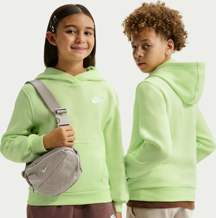 Nike Club Fleece Hoodie voor kids Groen - Foto 4