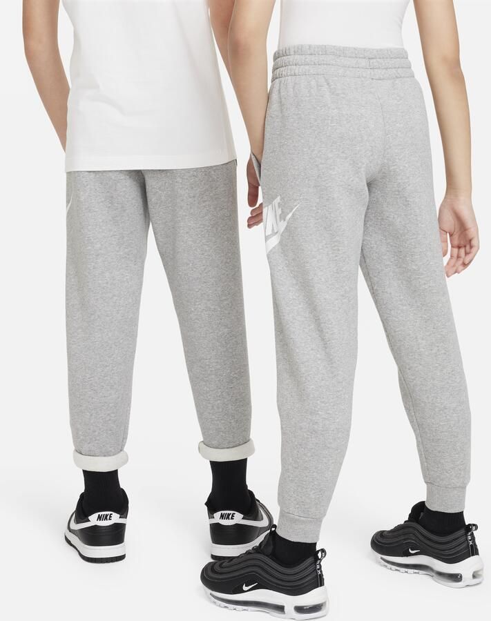 Nike Club Fleece joggingbroek voor kids Grijs - Foto 2
