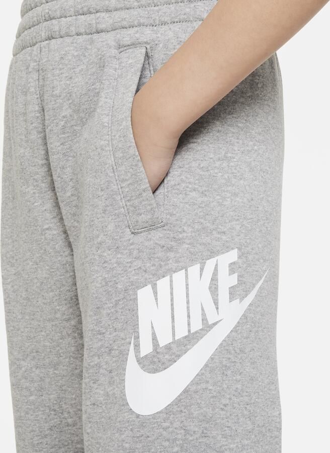 Nike Club Fleece joggingbroek voor kids Grijs - Foto 3