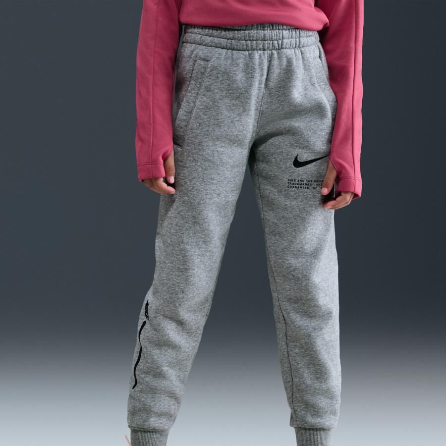 Nike Club Fleece joggingbroek voor kids Grijs - Foto 2