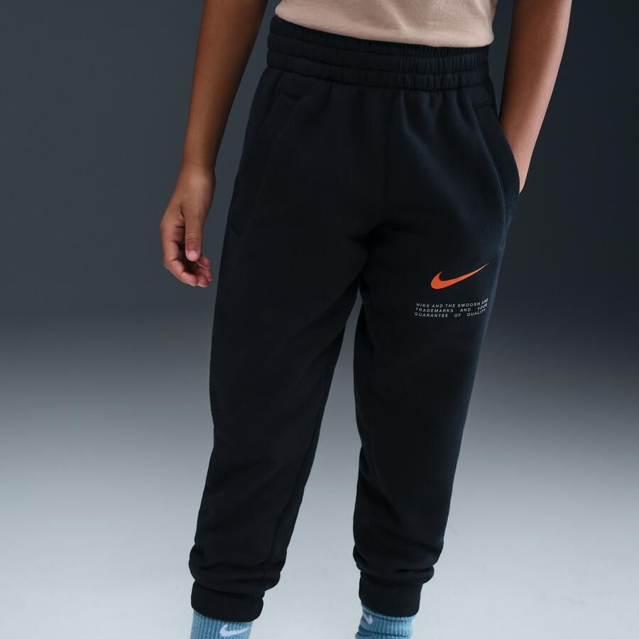 Nike Club Fleece joggingbroek voor kids Zwart