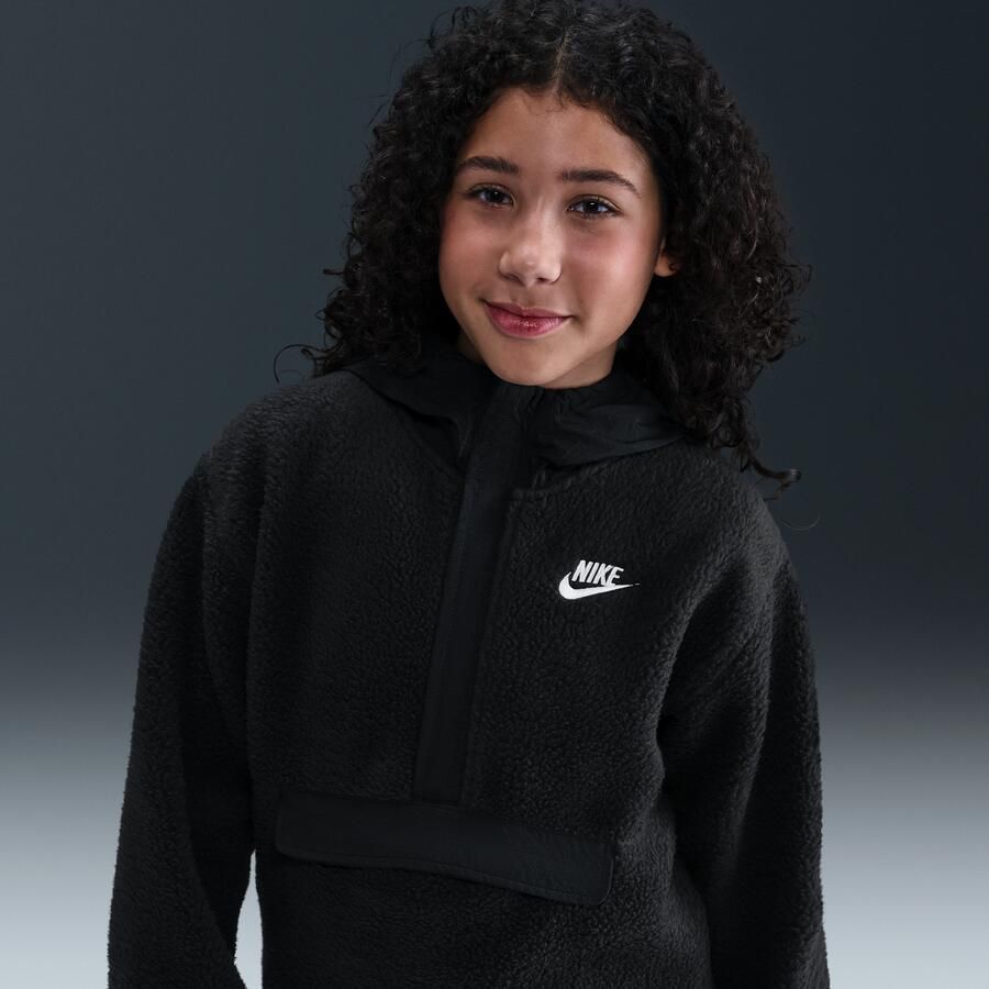 Nike Club Fleece ruimvallende hoodie met 1 4-rits voor grote kinderen Zwart