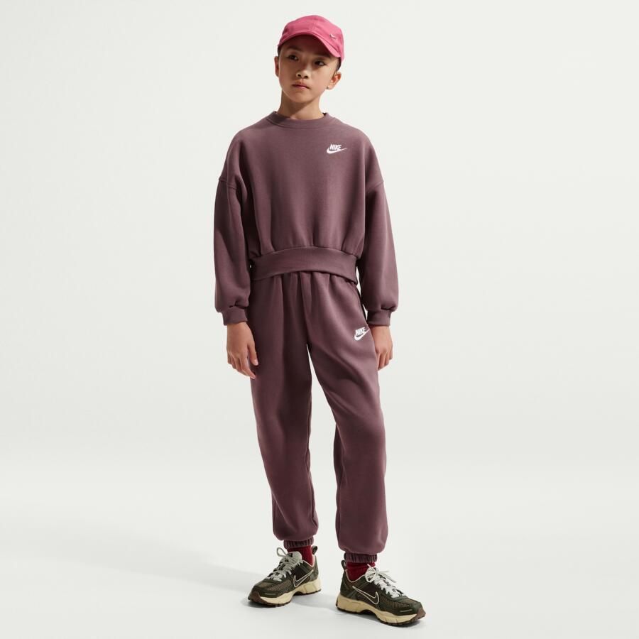 Nike Club Fleece sweatshirt met ronde hals en recht design voor meisjes Paars - Foto 2