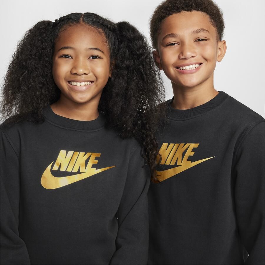 Nike Club Fleece sweatshirt met ronde hals voor kids Zwart