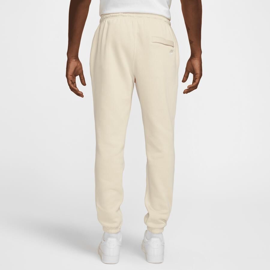 Nike Club fleecebroek voor heren Bruin