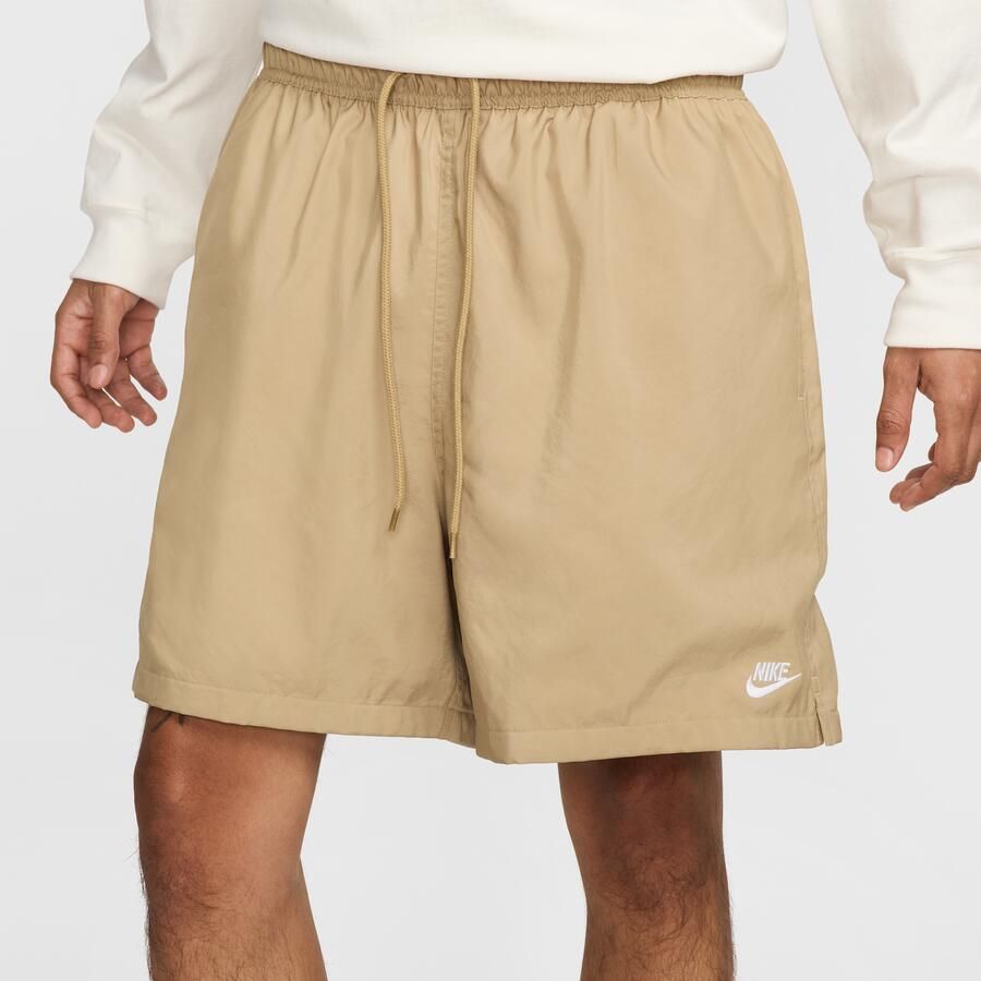 Nike Club Geweven flowshorts voor heren Bruin
