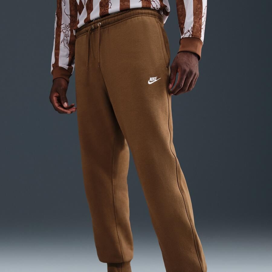 Nike Club joggingbroek voor heren Bruin