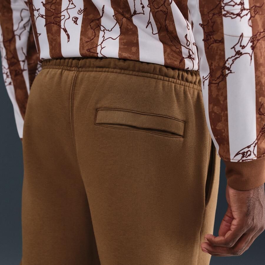 Nike Club joggingbroek voor heren Bruin - Foto 2