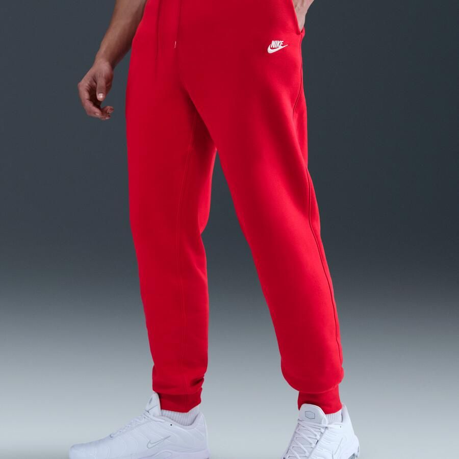 Nike Club joggingbroek voor heren Rood