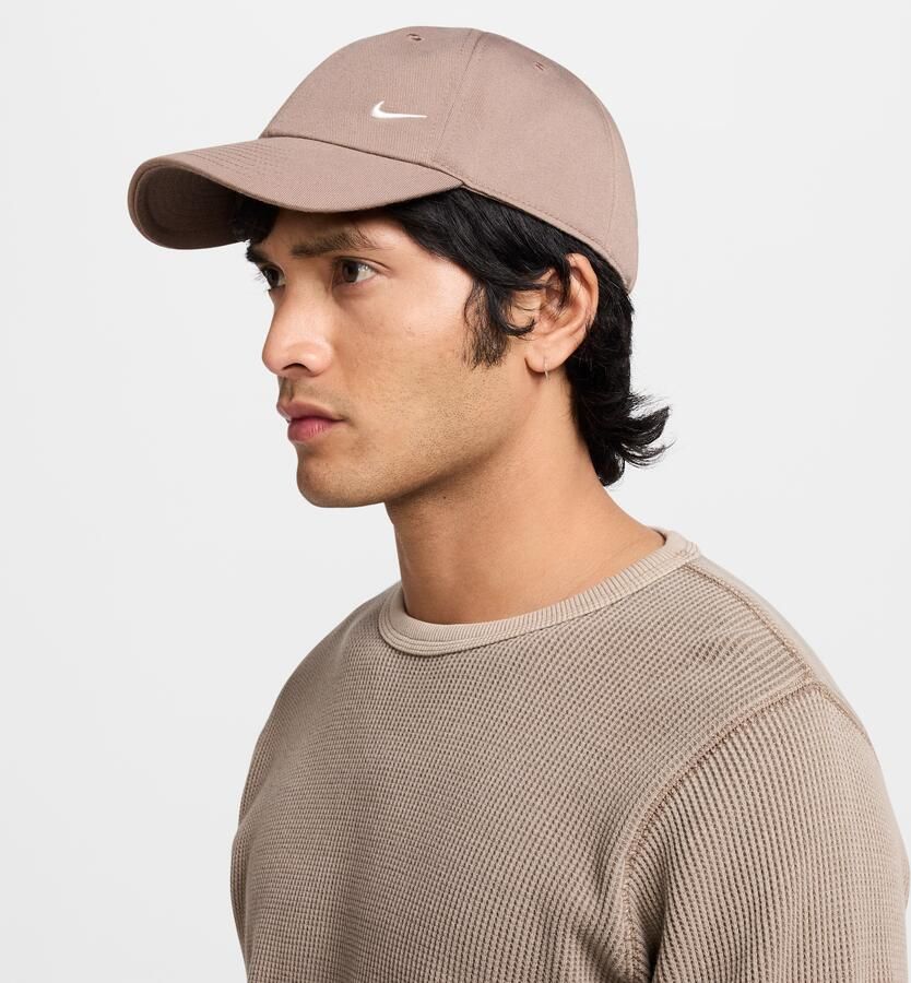 Nike Club ongestructureerde pet Bruin - Foto 2