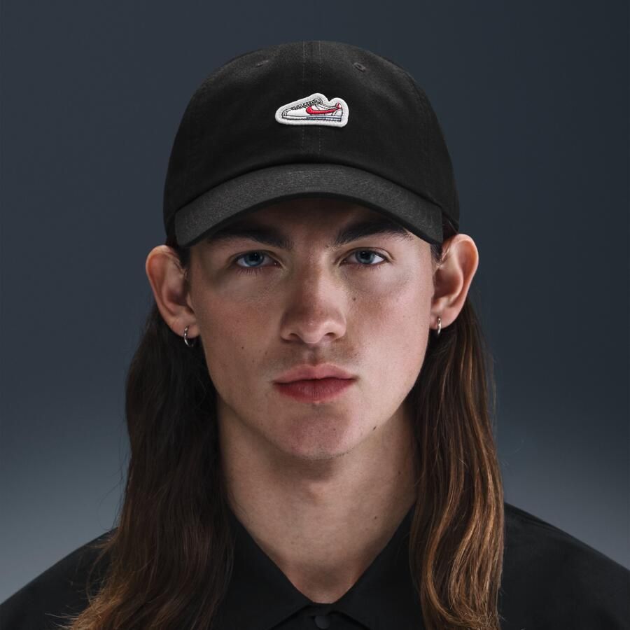 Nike Club ongestructureerde pet met Cortez patch Zwart - Foto 4