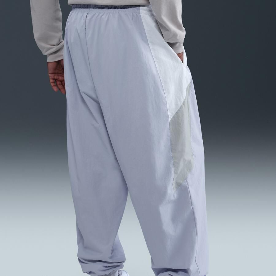 Nike Club oversized geweven trainingsbroek voor heren Grijs - Foto 2